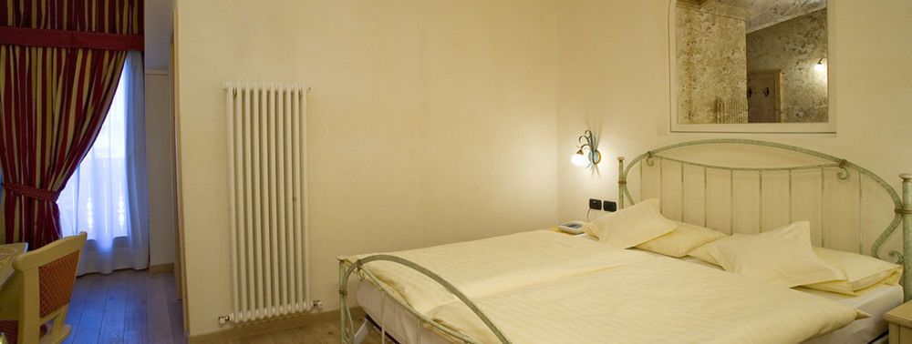 Hotel Ristorante Cassana Livigno Bagian luar foto